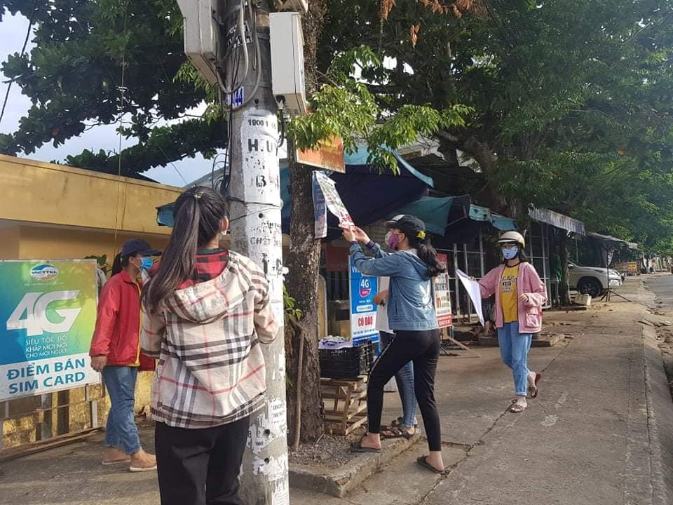 bóc biển quảng cáo